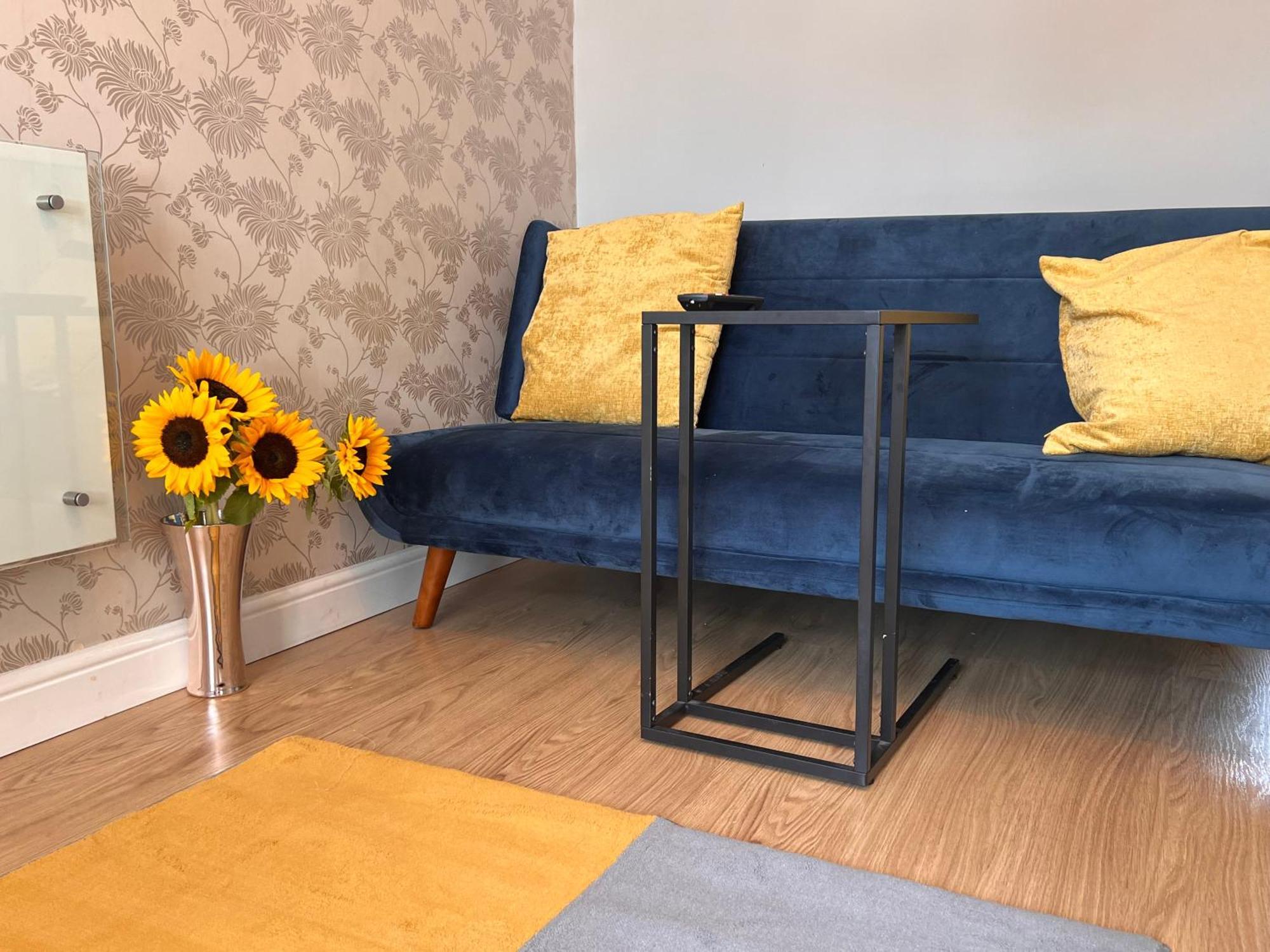 Contractors Or Family House - M1 Nottingham - Ikea Retail Park - Catkin Drive - 2 Bed Home With Driveway, Private Garden, Sleeps 4 - Tv'S In All Rooms Giltbrook Extérieur photo